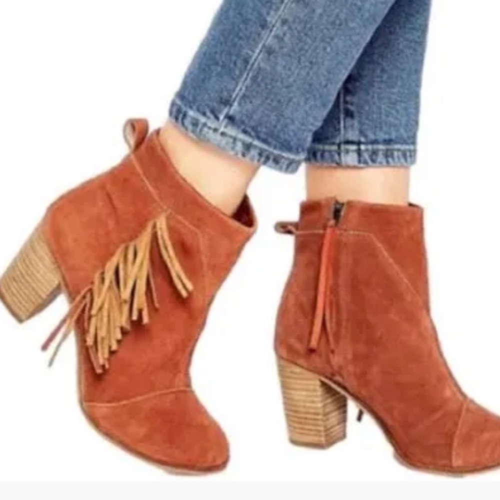 Toms Lunata Rust Brown Suede Ankle Fringe Boots